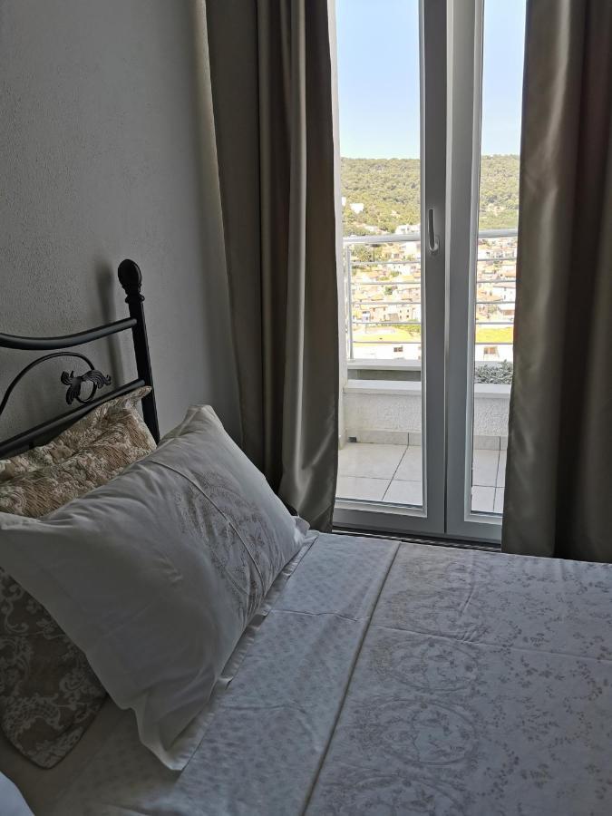Villa Bellevue Vis Exterior foto