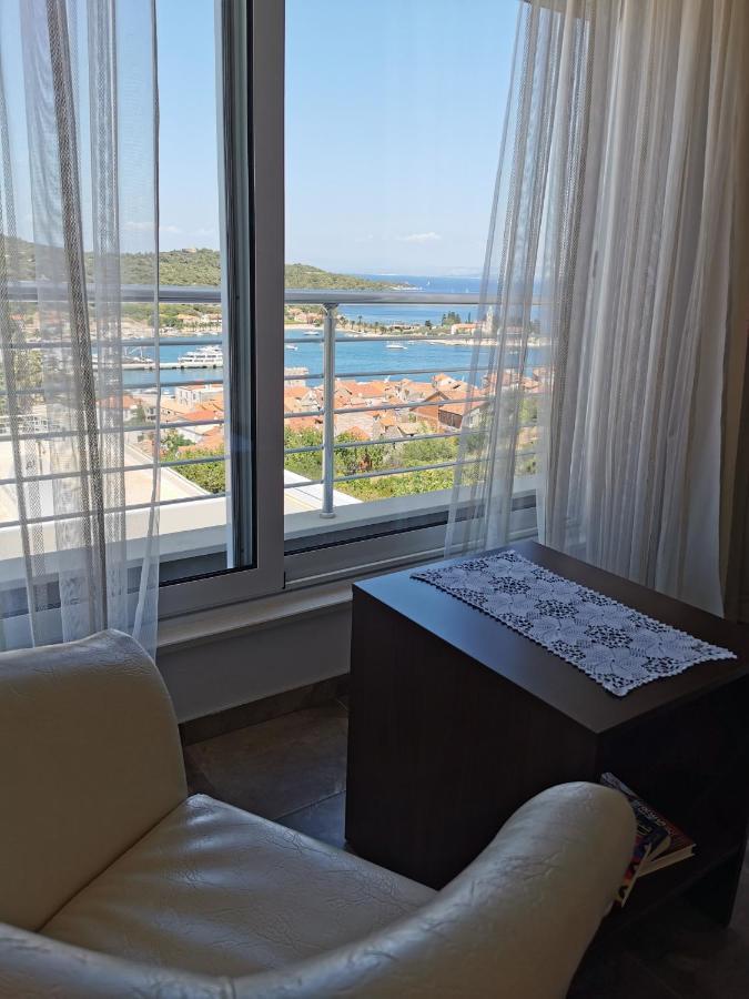 Villa Bellevue Vis Exterior foto